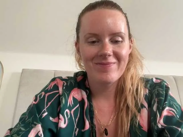 Live sex webcam photo for REDHEADROSIE #291377727