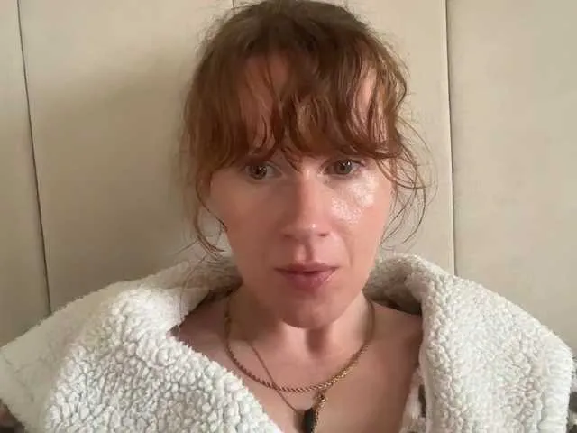 Live sex webcam photo for REDHEADROSIE #292168945