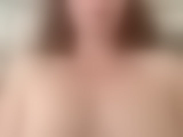 Live sex webcam photo for REDHEADROSIE #294011690