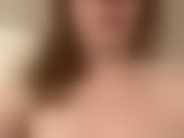 Live sex webcam photo for REDHEADROSIE #294288339