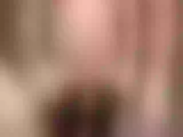 Live sex webcam photo for REEBOK-3 #277400670