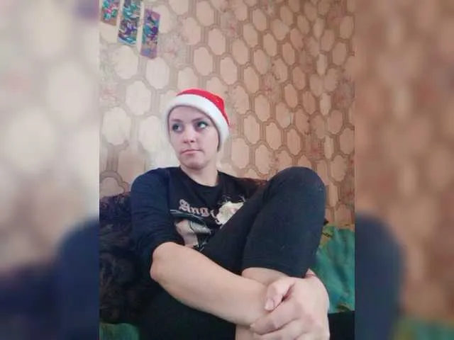 Live sex webcam photo for REPTILIAY #271859408