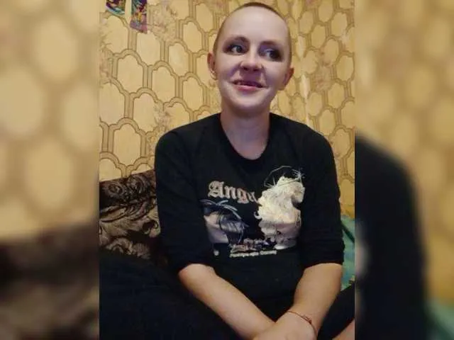 Live sex webcam photo for REPTILIAY #271875097