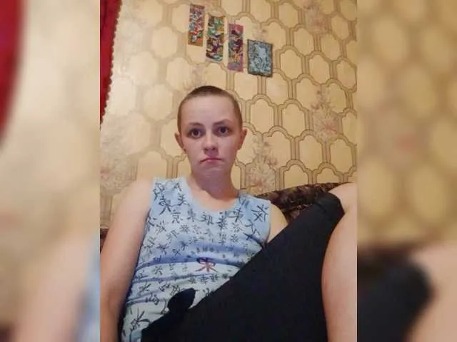 Live sex webcam photo for REPTILIAY #271986808