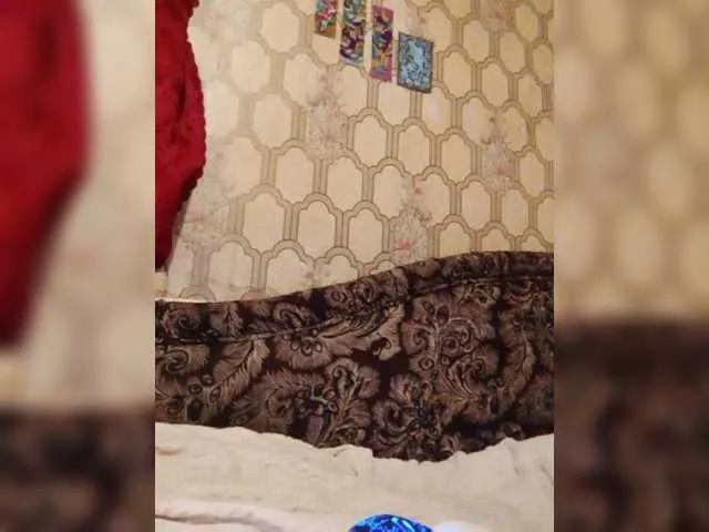 Live sex webcam photo for REPTILIAY #272048319