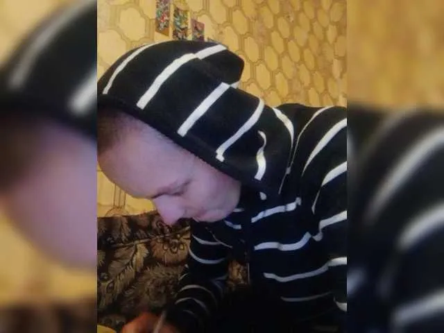 Live sex webcam photo for REPTILIAY #272301239