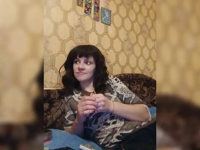 Live sex webcam photo for REPTILIAY #272440028