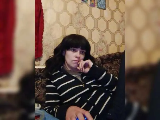 Live sex webcam photo for REPTILIAY #272452936