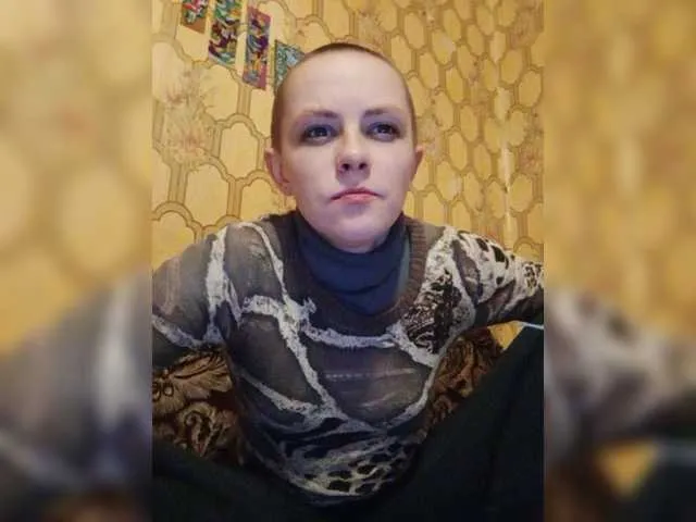 Live sex webcam photo for REPTILIAY #272483935