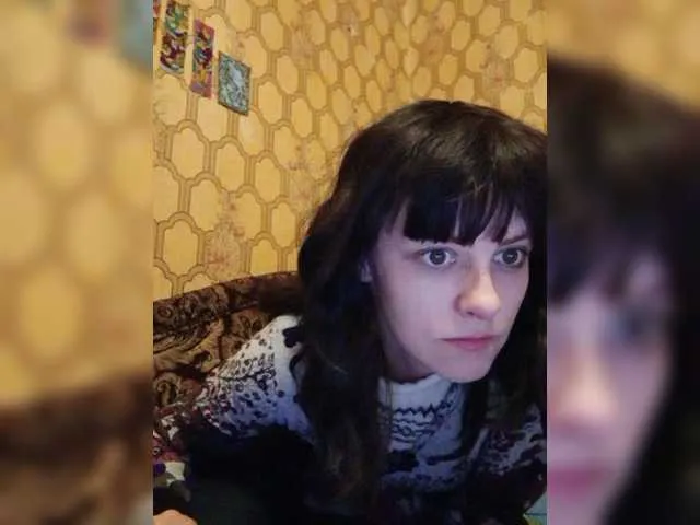 Live sex webcam photo for REPTILIAY #272491776