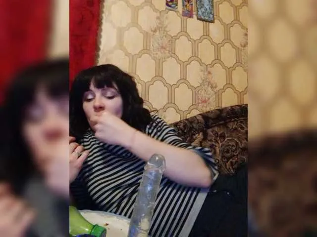 Live sex webcam photo for REPTILIAY #272566965