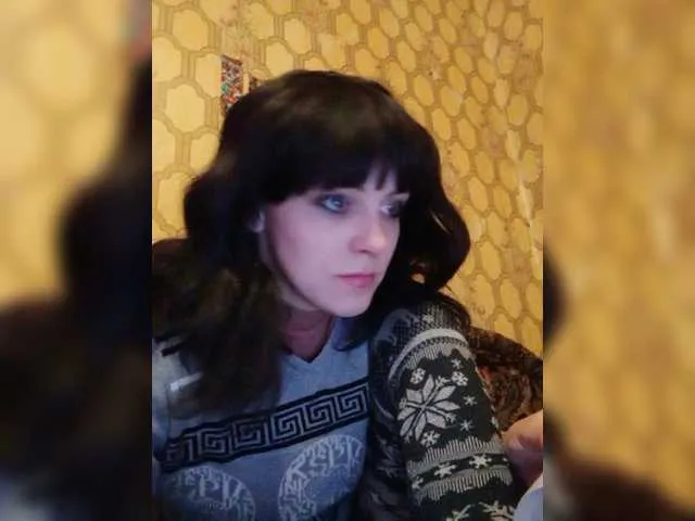 Live sex webcam photo for REPTILIAY #272621495