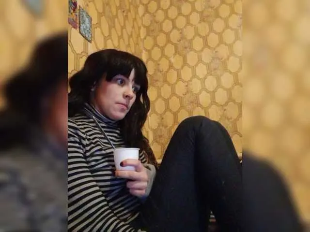 Live sex webcam photo for REPTILIAY #272688385