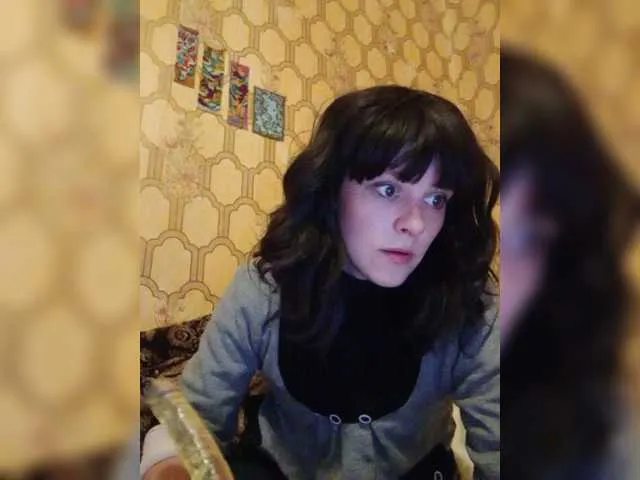 Live sex webcam photo for REPTILIAY #272944331