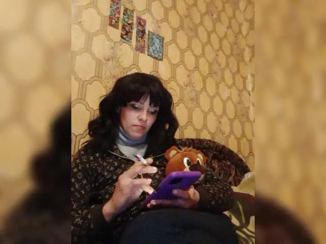 Live sex webcam photo for REPTILIAY #273004300