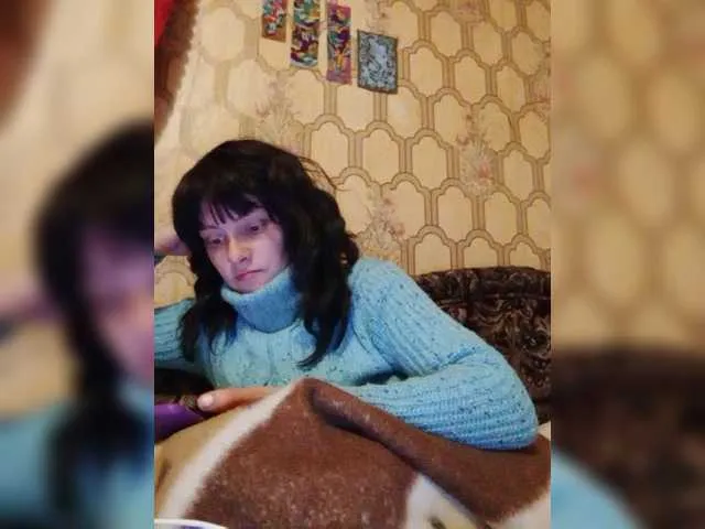 Live sex webcam photo for REPTILIAY #273093854