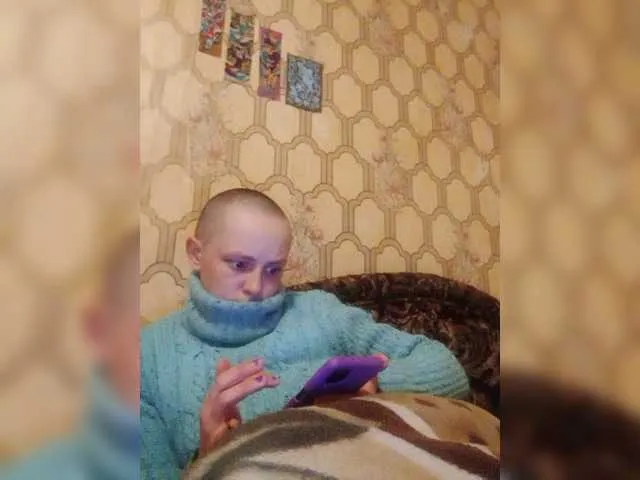 Live sex webcam photo for REPTILIAY #273130094