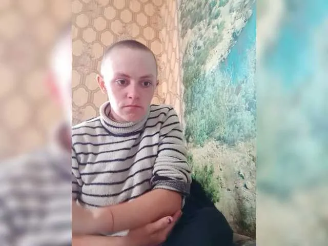 Live sex webcam photo for REPTILIAY #273253917