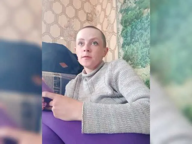 Live sex webcam photo for REPTILIAY #273327132