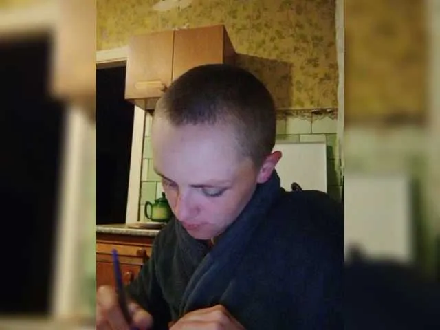 Live sex webcam photo for REPTILIAY #273341955