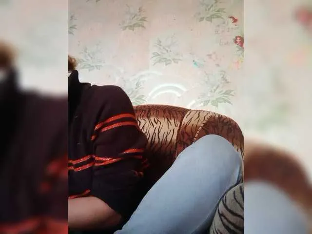 Live sex webcam photo for REPTILIAY #276997377