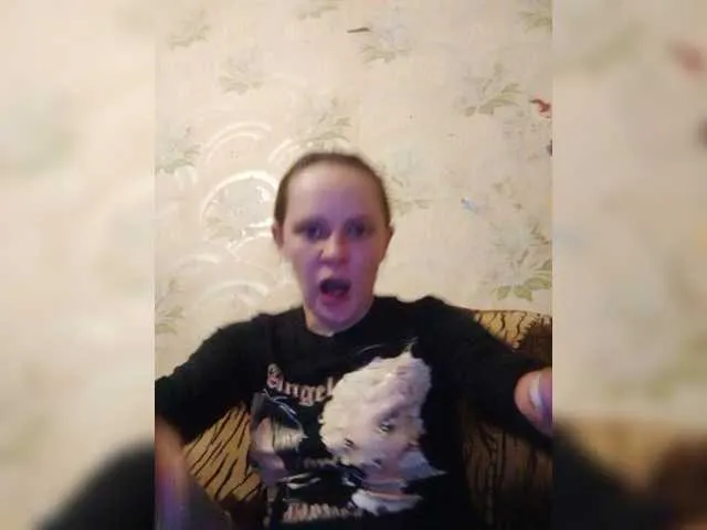 Live sex webcam photo for REPTILIAY #277007887