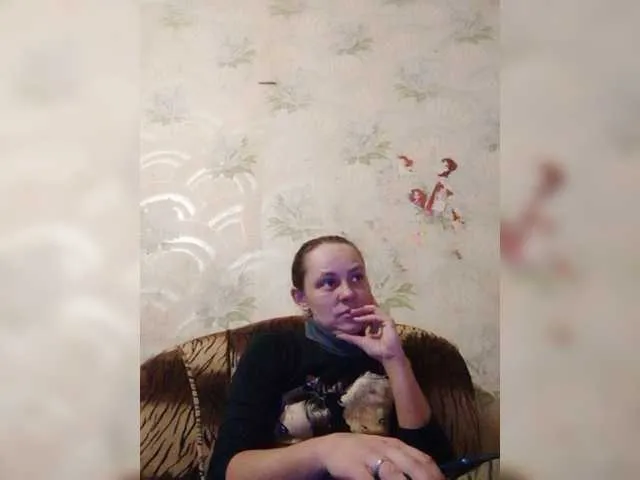 Live sex webcam photo for REPTILIAY #277030414