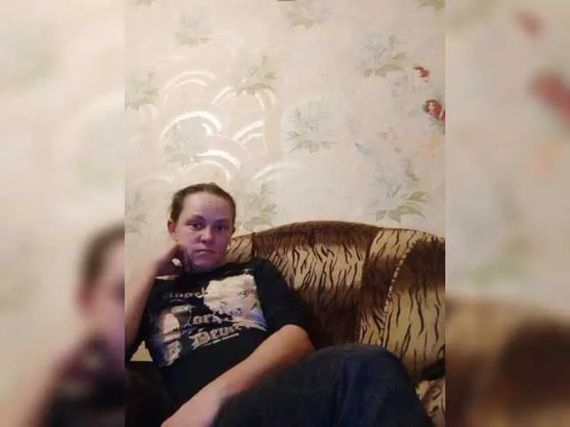 Live sex webcam photo for REPTILIAY #277031911