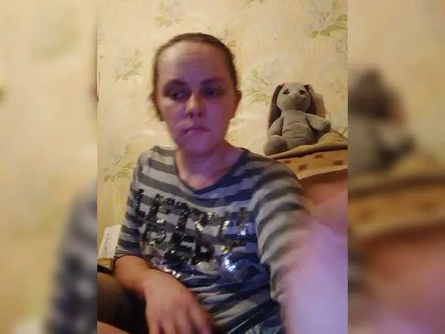 Live sex webcam photo for REPTILIAY #277100388