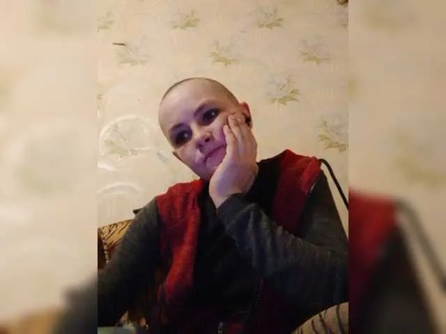 Live sex webcam photo for REPTILIAY #277233483
