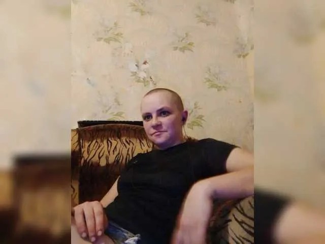 Live sex webcam photo for REPTILIAY #277251649