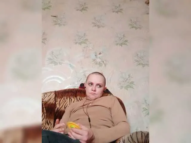 Live sex webcam photo for REPTILIAY #277269876