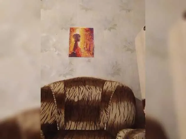 Live sex webcam photo for REPTILIAY #290450571