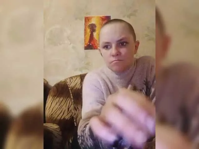 Live sex webcam photo for REPTILIAY #290475135