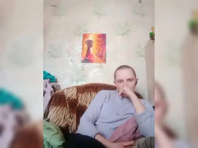 Live sex webcam photo for REPTILIAY #290506521