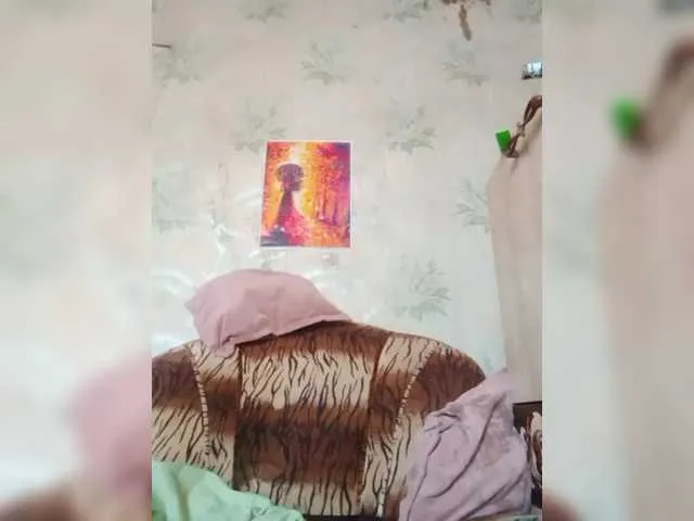 Live sex webcam photo for REPTILIAY #290519013