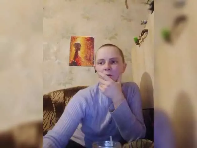 Live sex webcam photo for REPTILIAY #290522387