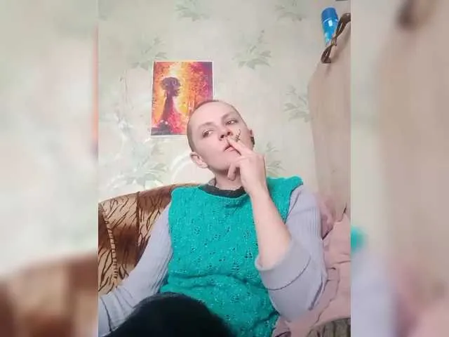 Live sex webcam photo for REPTILIAY #290534926