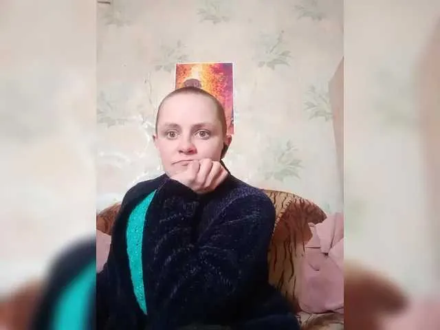 Live sex webcam photo for REPTILIAY #290542056