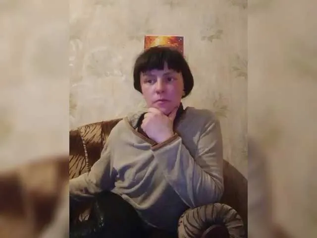 Live sex webcam photo for REPTILIAY #290741430