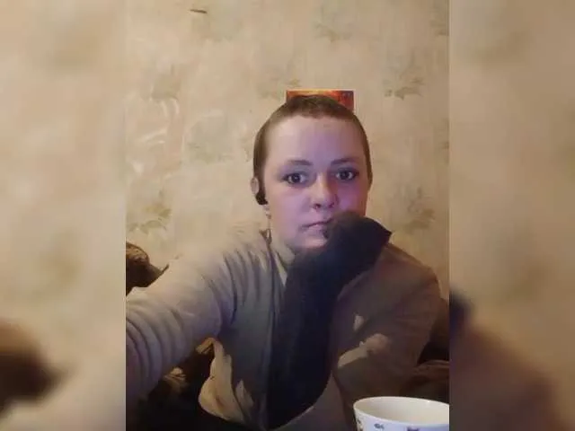 Live sex webcam photo for REPTILIAY #290884679