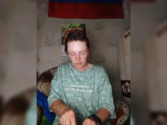 Live sex webcam photo for REPTILIAY #291220694