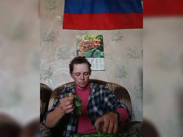 Live sex webcam photo for REPTILIAY #291253232