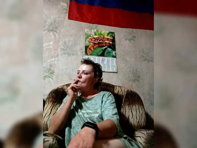Live sex webcam photo for REPTILIAY #291657502