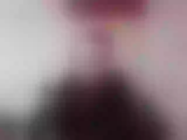 Live sex webcam photo for REPTILIAY #292116368