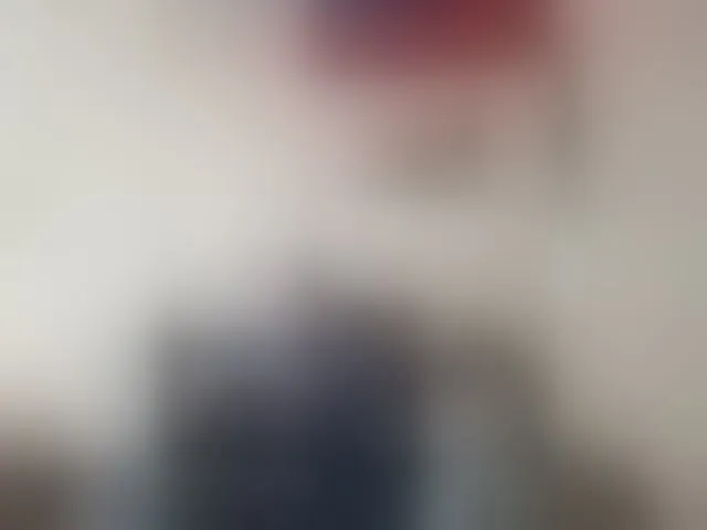 Live sex webcam photo for REPTILIAY #292544531