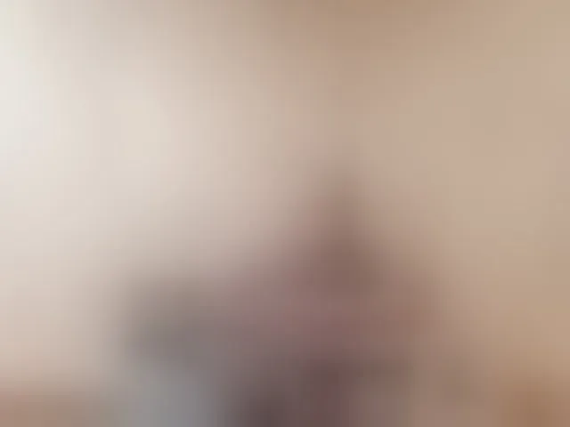 Live sex webcam photo for REPTILIAY #292833445