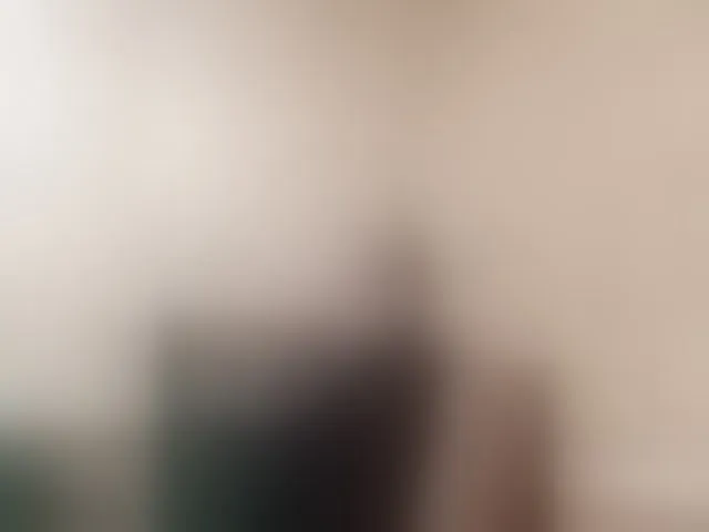 Live sex webcam photo for REPTILIAY #293137062
