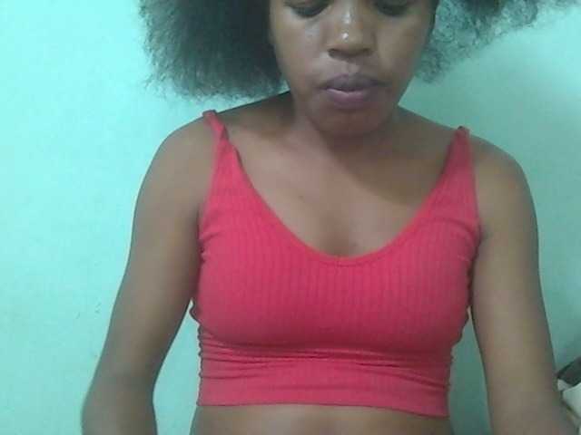 Live sex webcam photo for ROCHELLE1 #278089942