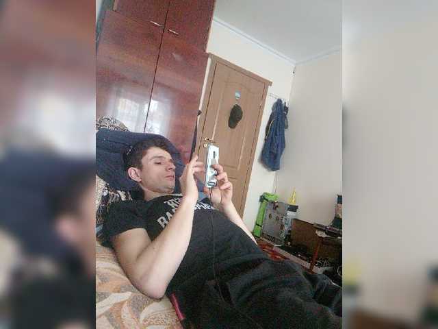 Live sex webcam photo for ROMANTIKOVUCH #277576202